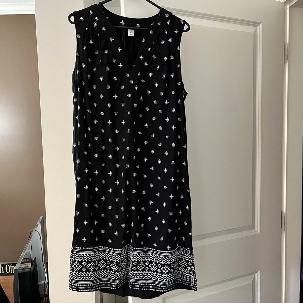 Women’s dress